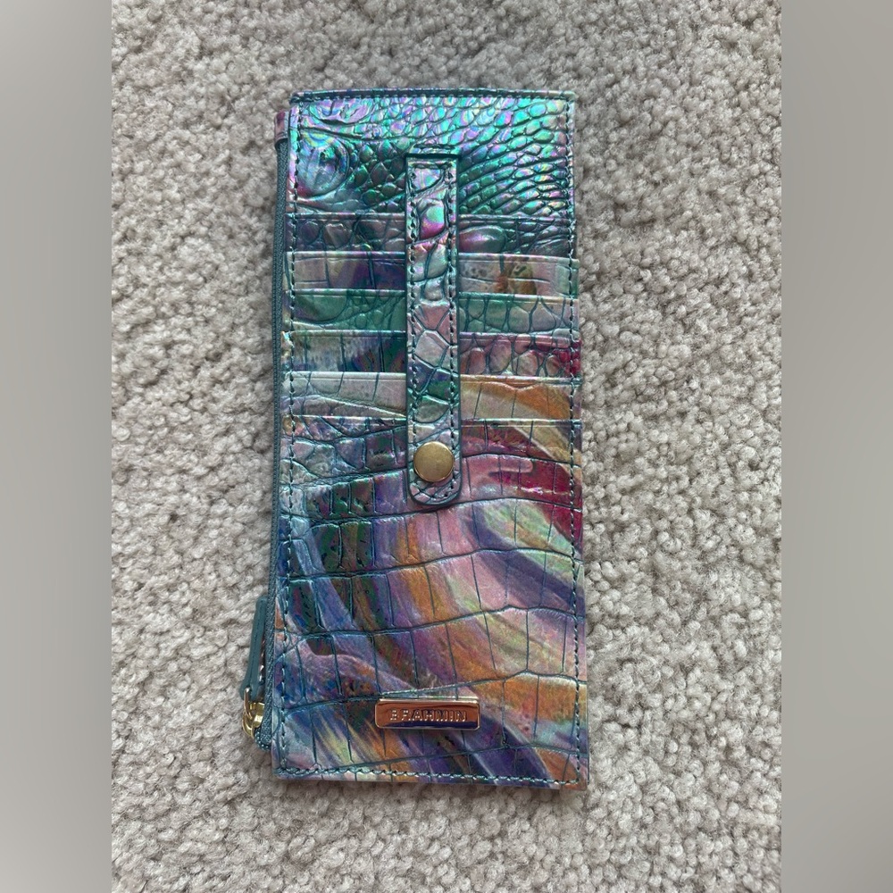 Brahmin NWOT Iridescent Croc-Embossed Card Wallet